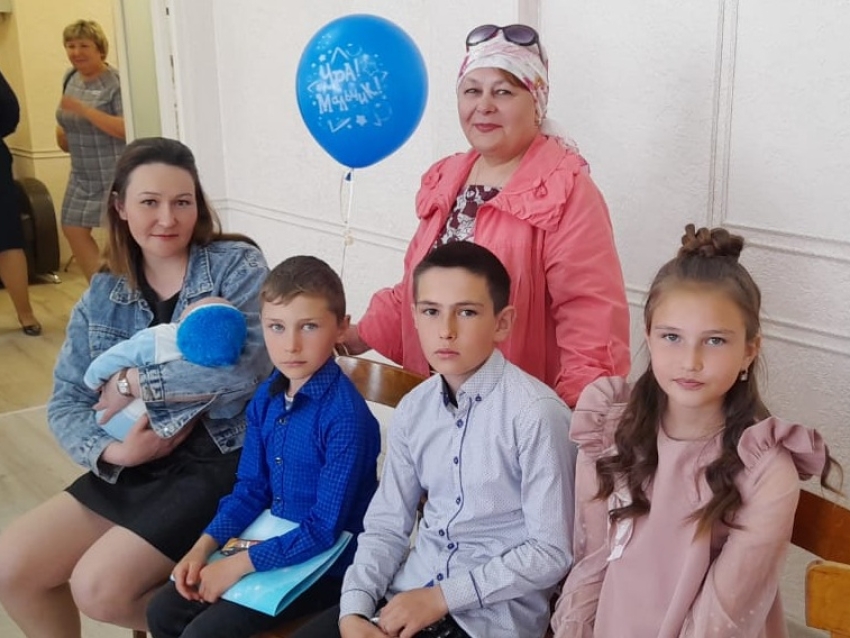 Королевская двойня родилась в многодетной семье из Забайкалья